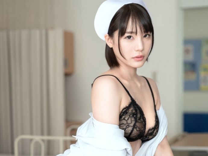 【鈴村あいり×コスプレ】清楚ぶって病院で働く淫乱看護師！患者のチンポ目当てで日々お仕事頑張ってます！ｗ