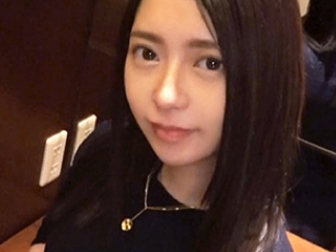【美乳ロングヘア美少女】『もっと激しく…』めちゃ美人な女の子の美ボディをねっとり責め！ロングヘアを揺らしながら濃厚騎乗位で感じまくる！！美乳が揺れるエロい腰使いにメロメロ♡