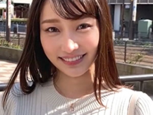 【関西弁のド変態お姉さん】『めっちゃ気持ちええやん…』フェロモン全開の素人お姉さんが、オナニーしながら超絶フェラでご奉仕！ベロチュウしながらハメまくるSEXで性欲爆発！エロすぎる関西弁と淫乱プレイに興奮が止まらない！！