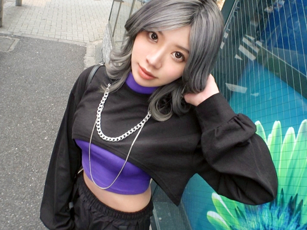 【ナンパ成功！銀髪ギャルの本気SEX】『気持ち良すぎる…』へそ出しルックのギャルが激濡れマンコで発情！膣奥ピストンでイキまくる濃厚プレイにメロメロ♥︎