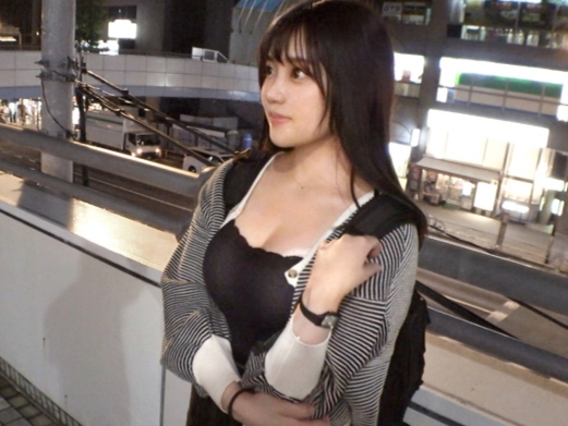 【色白巨乳娘の敏感マ●コ】爆乳ムスメのピンクのワレメに激ピストン！奥まで突かれてトロトロに感じちゃう敏感ボディを激しく責めまくる！♡