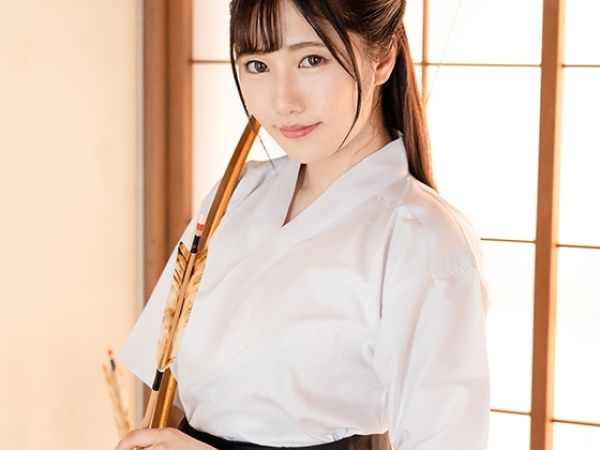 【弓道美少女の秘密】『先生…ダメです…』瞑想中の美巨乳部員が、師範代の卑猥な手つきに反応！袴を乱され、スポコス姿で恥じらいながら快楽に溺れる着衣セックス♡
