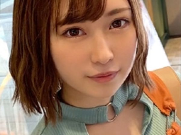 【18歳パティシエの初々しいセックス】『感じちゃう…』スレンダー貧乳美少女がハメ撮りで大胆に！ご無沙汰オマ○コが敏感すぎて、恥じらいながらも感じまくる！洋菓子店で働くウブな娘の、甘い香りがするエッチな映像♡