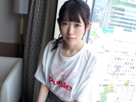 【顔射フィニッシュ】『やだ、顔にかけないで…♡』童顔美少女の無防備な顔に濃厚ザーメンぶっかけ！ビンビンチンポでオマンコをガン突きしまくって、最後は顔射で大満足のエロプレイ！