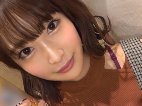 【美巨乳JKの淫乱騎乗位】『もっと奥まで…』超カワ美少女がチンコに跨り、美乳を揺らしながら感じまくる！スレンダーなカラダをくねらせ、肉棒を貪る姿は必見！エッチな腰使いで男を骨抜きにする！♡