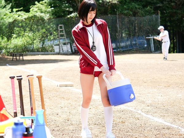 【巨乳マネージャーの秘密】Fカップ美乳の野球部マネージャーが部員たちの性欲処理に！ねっとりフェラでご奉仕し、乱交で肉便器と化す！！汗と欲望にまみれたエロすぎる性春！