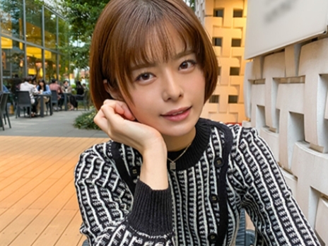 【無毛ちっぱいお姉さん】『感じちゃう…』ツルマン美人が敏感なアソコを激しくピストンされ悶絶！スレンダーなカラダを震わせてイキまくる♡ パイパン美マンをねっとり味わい尽くす！