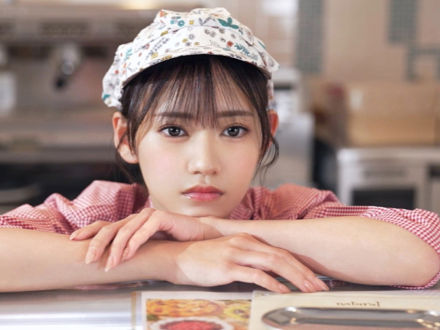 【美少女との甘い生【美少女との甘い同棲ライフ】超絶カワイイ彼女とワンルームでラブラブ生活！キュートな顔とセクシーなボディにムラムラが止まらない！朝から夜までヤりまくり、甘い吐息とエッチな声が響く濃厚な日々♡活】『もう…我慢できない…』超絶カワイイ彼女と狭い部屋でラブラブ同棲！キュートな顔とエッチなボディにムラムラMAXでヤリまくり！♡