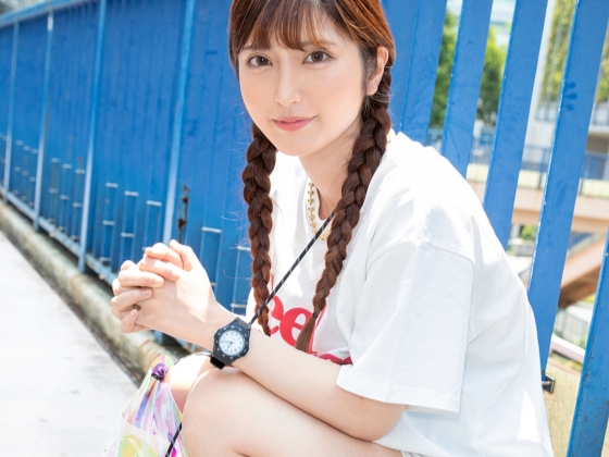 【キュートな美少女の恥じらい】『あっ…ダメ…出ちゃう…』激カワ女子が手マンで大洪水！敏感おマ○コを激ピストンされ、感じまくりでトロトロに！可愛い顔してエッチな反応がたまらない！♡