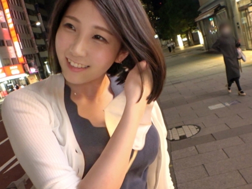 【巨乳お姉さんナンパ成功】上品な働く美女がまさかの巨乳！服を脱いだ瞬間、チンコビンビン大興奮！！美乳を揺らしてエッチな本性見せちゃう♡