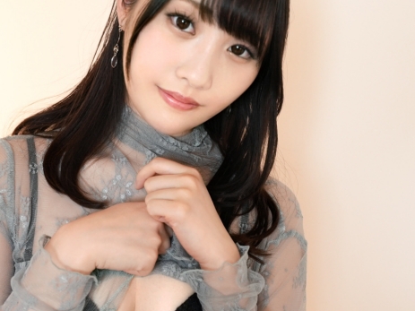 【初々しい美少女の潮吹き♡】カメラの前で大胆に濡れちゃう！ 恥じらいながらも愛液が止まらない♡