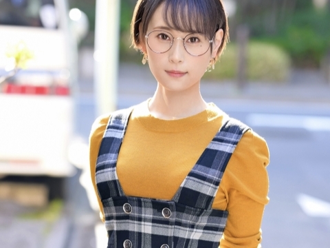 【素人宅訪問】超絶美少女が一般家庭に突撃!ねっちょり濃厚セックスで素人チ○ポを骨抜きにする美少女の感じまくり姿にフル勃起確定!!