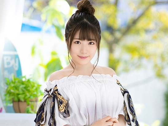 【初撮りインストラクター】AVデビュー！デカチンに開脚で応戦♡正常位生ハメで感じまくるお姉さんの初々しいエロさに注目！