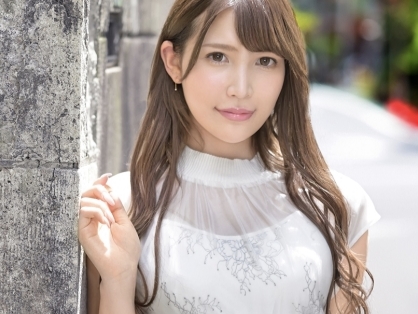 【色白美女の訪問セックス】『気持ち良すぎて…』スレンダー美女が素人宅を突撃！ねっとり絡み合う濃厚プレイで素人男性が大興奮！美ボディが乱れる姿に悶絶必至！♡
