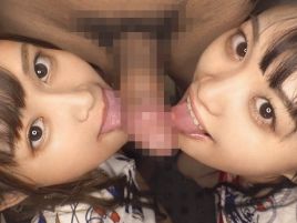 【18歳ビッチギャル二人組】『彼氏じゃ物足りないの…』おソロコーデの激カワ娘たちが彼氏交換で大乱交！普通のSEXじゃ満足できない欲求不満なギャルたちが、チンポを求めて乱れまくる♥