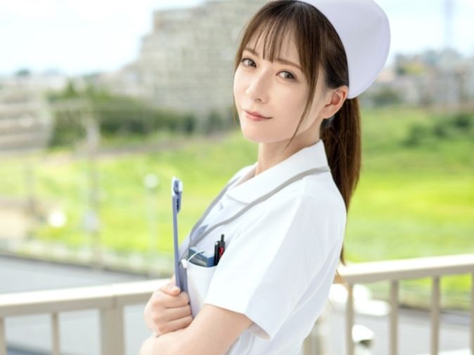 【清楚系ナースの裏の顔】『患者さんのチ●ポ、私が癒してあげる♡』野々浦暖ちゃんが演じるド変態ナース、白衣の天使が実はチンポ好き！清楚な見た目とのギャップがたまらない、エロかわいい看護師さんとの秘密のプレイ！ｗ