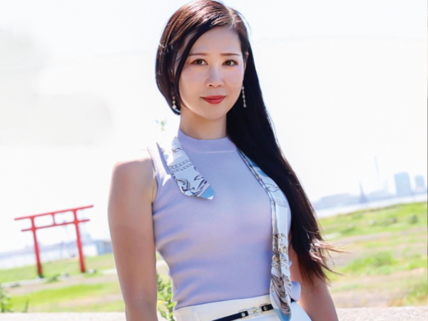 【36歳人妻】旦那とレス歴8年の欲求不満美人妻が…『チンチン気持ちいいっ♡』久しぶりのセックスに乱れまくり！